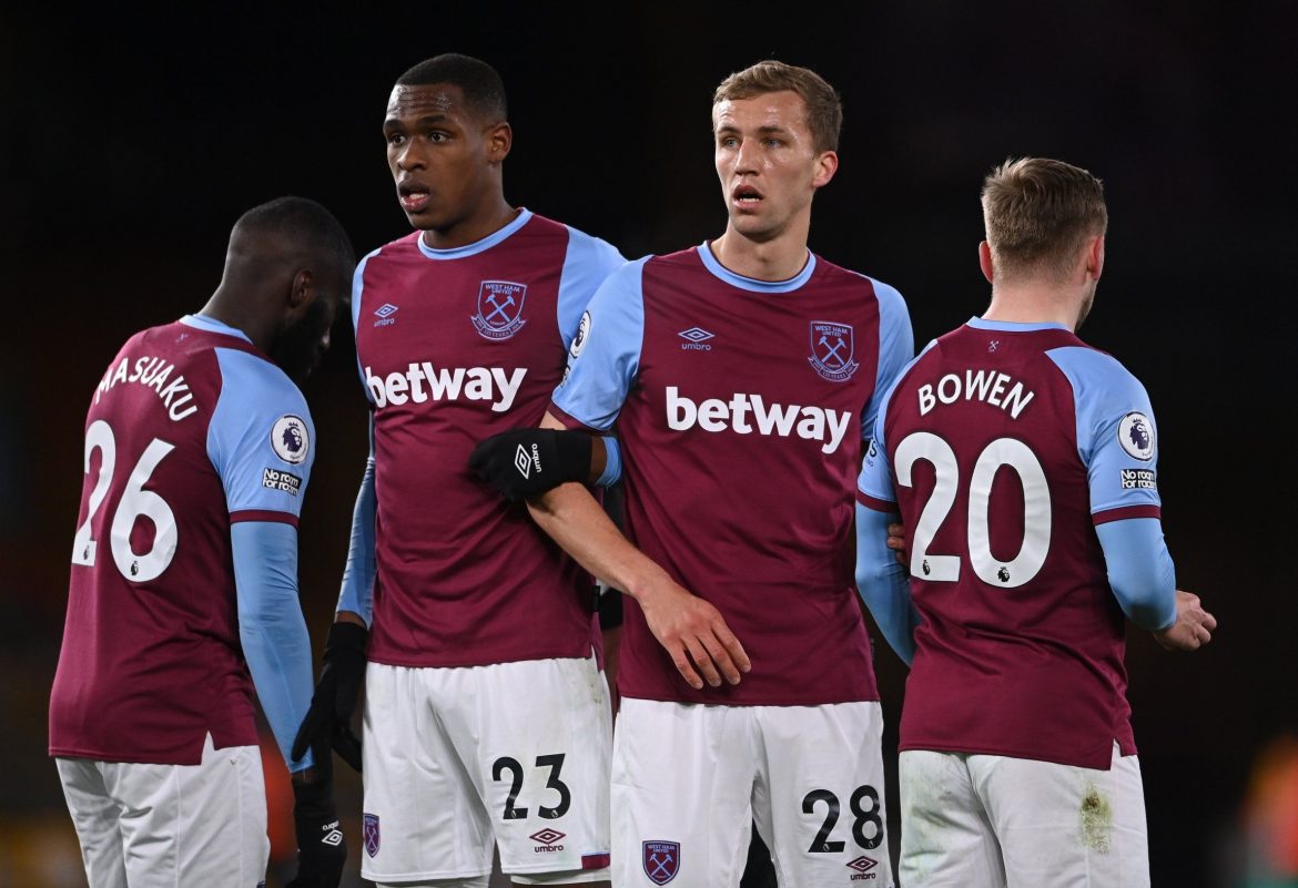 West Ham receive offers for Issa Diop